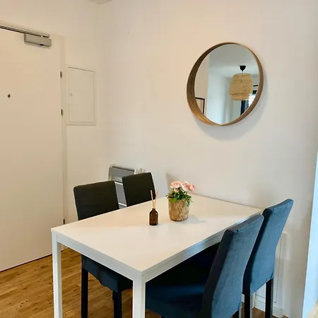 Modern Apartment With Balcony & Free Parking - Nearby Metro Vienna Esterno foto