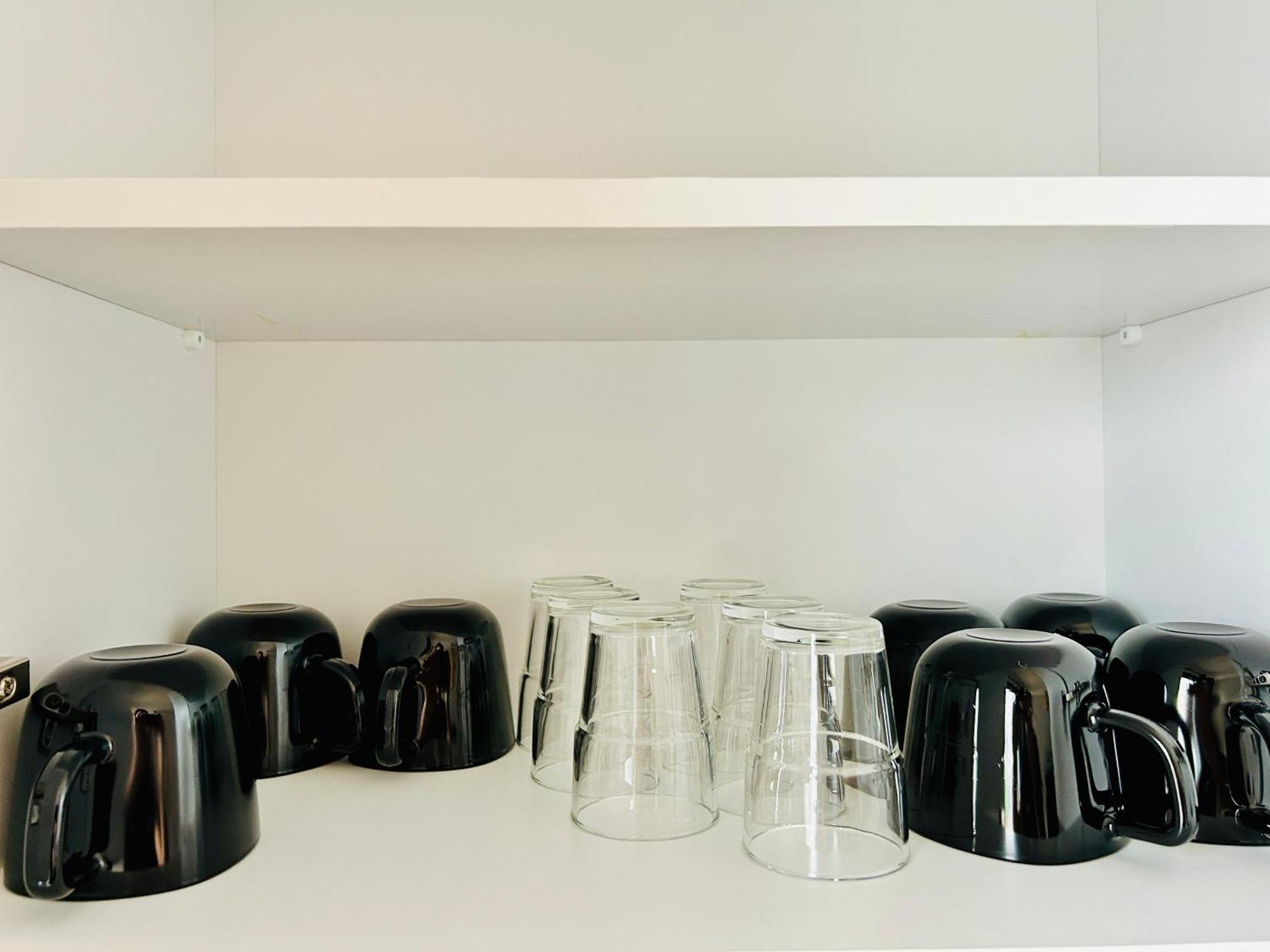 Apartament Modern With Balcony & Free Parking - Nearby Metro *
